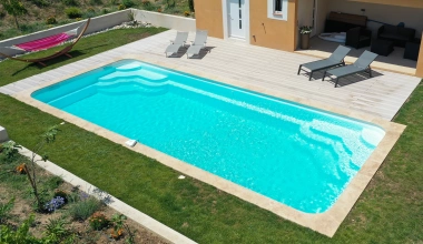 Piscine coque Grand Lac